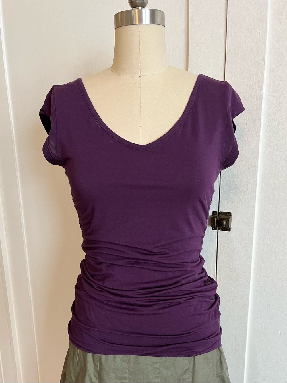Neesha Purple Fitted Sleeveless Top